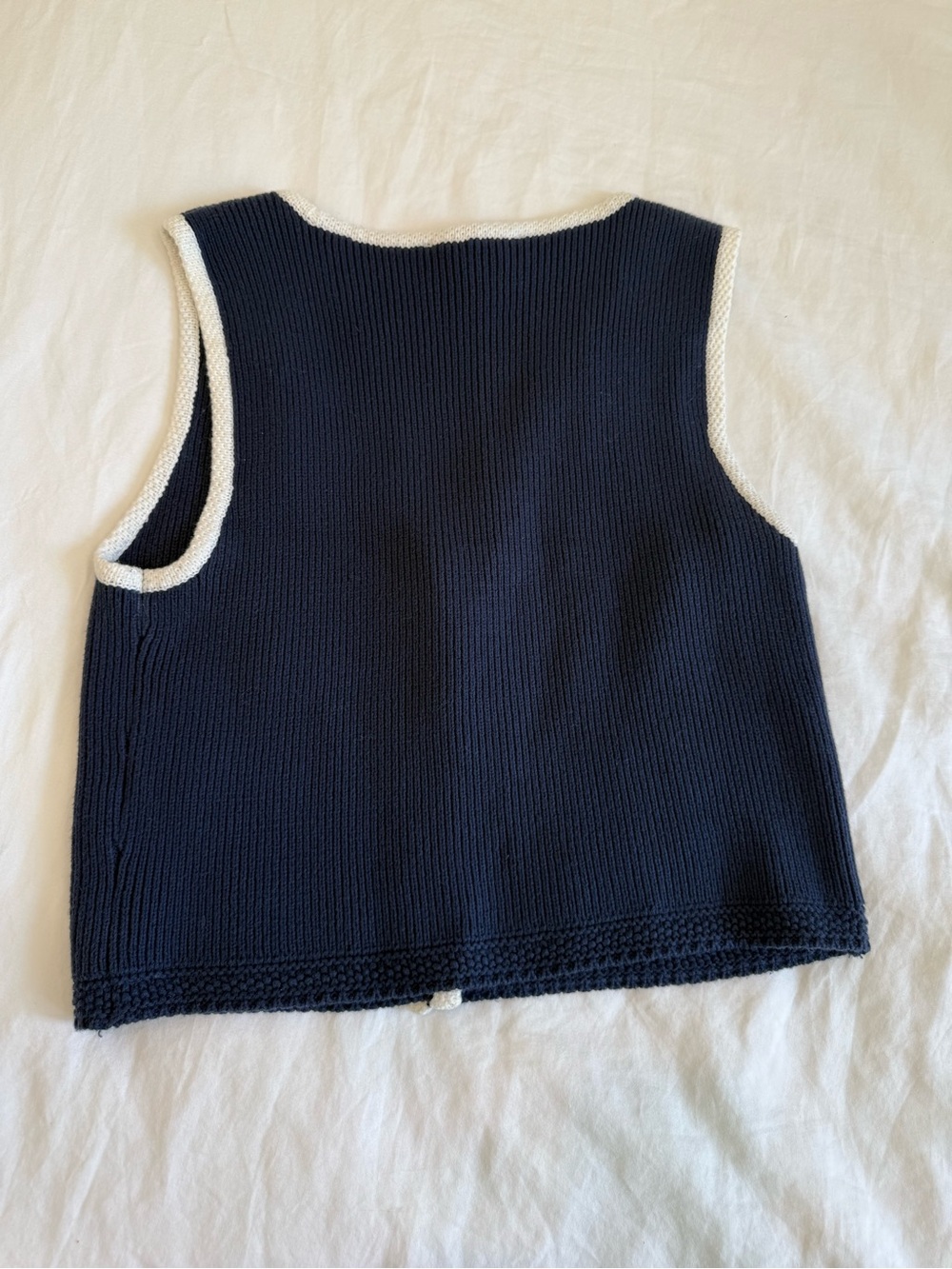 Abercrombie & Fitch Navy Knit Buttoned Vest with Cream Trim - Picture 2 of 3